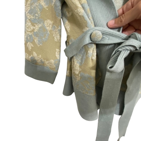 Anthropologie Moth Blue and Cream Floral Cardigan - Picture 4 of 8
